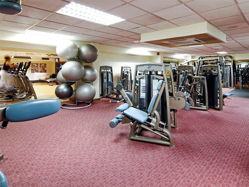 Mercure Swindon East Hotel And Spa Ngoại thất bức ảnh